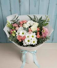 Букет цветов из:  Розы, Лизиантусы и Хризантемы в Бутурлино