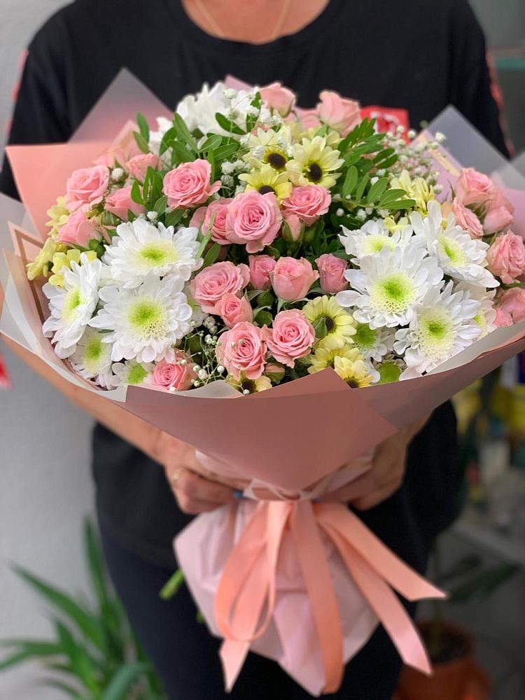 Букет цветов из: Розы и Хризантемы в Бутурлино