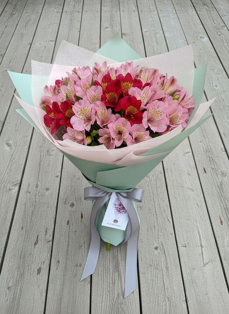 Букет цветов из: Альстромерии в Бутурлино