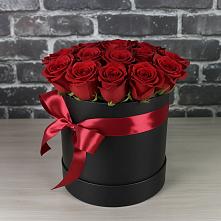 Цветочная композиция из Розы в шляпной коробке #REPLACE_PRED# Бутурлино